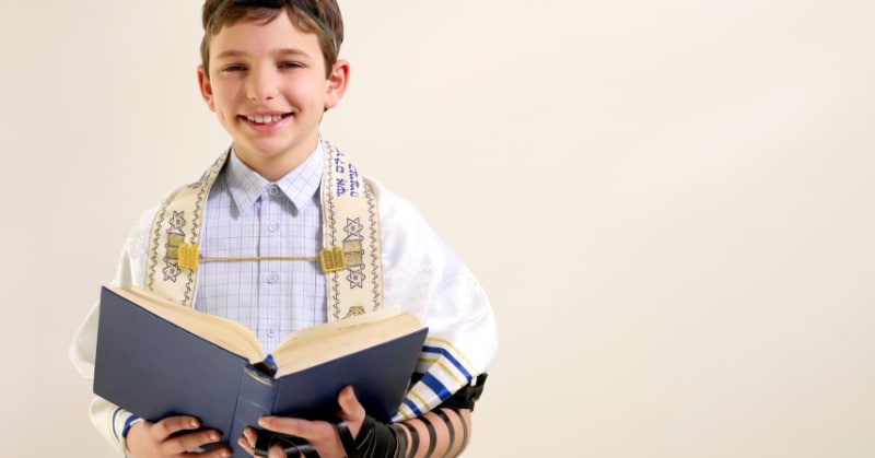 סידור עם חריטה אישית